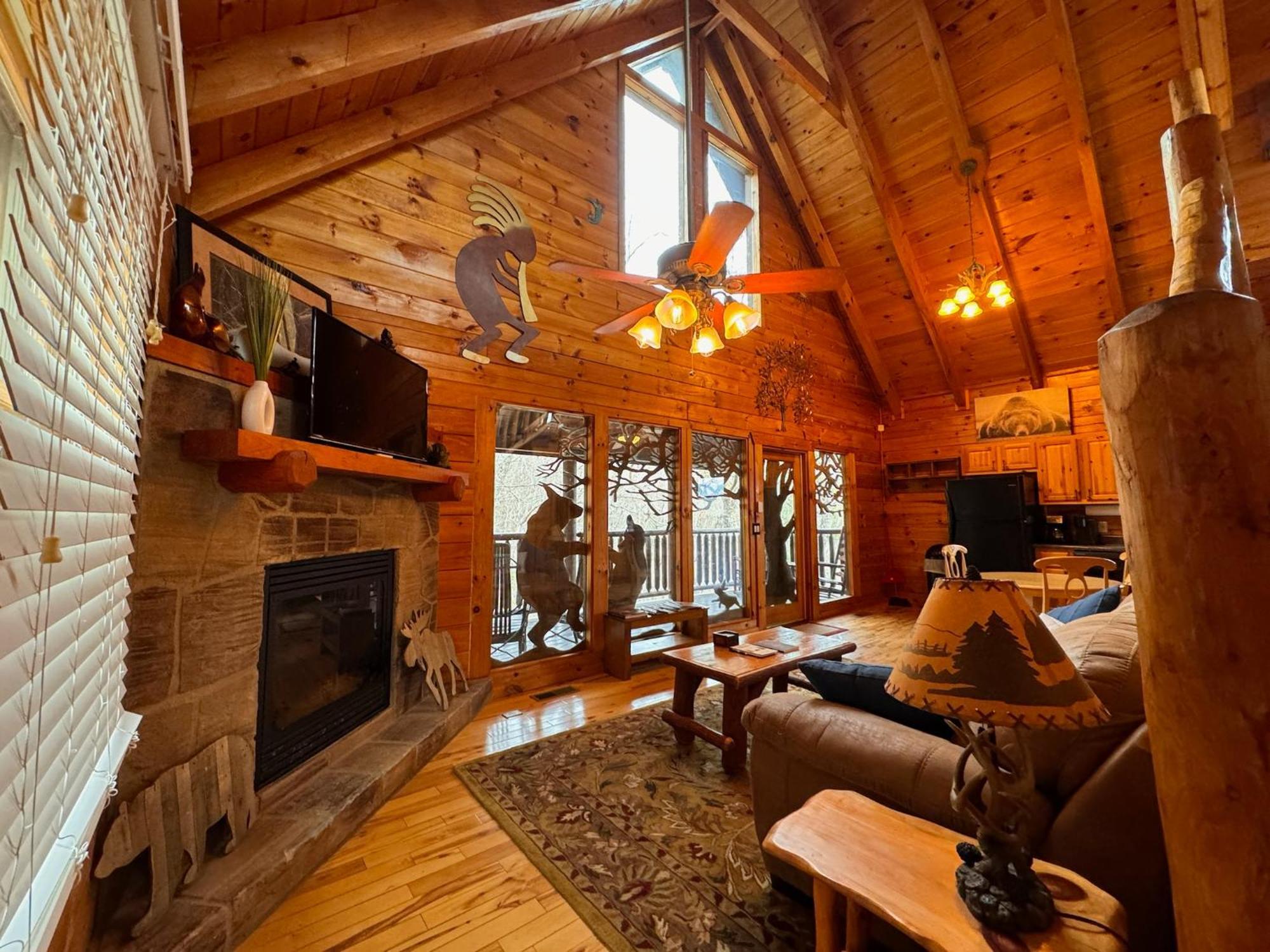 Smoky Paws - Exceptional Cabin, Stunning Mountain Views, Hot Tub, Tranquil, Gigabit Internet, Free L2 Ev Pigeon Forge Exterior foto